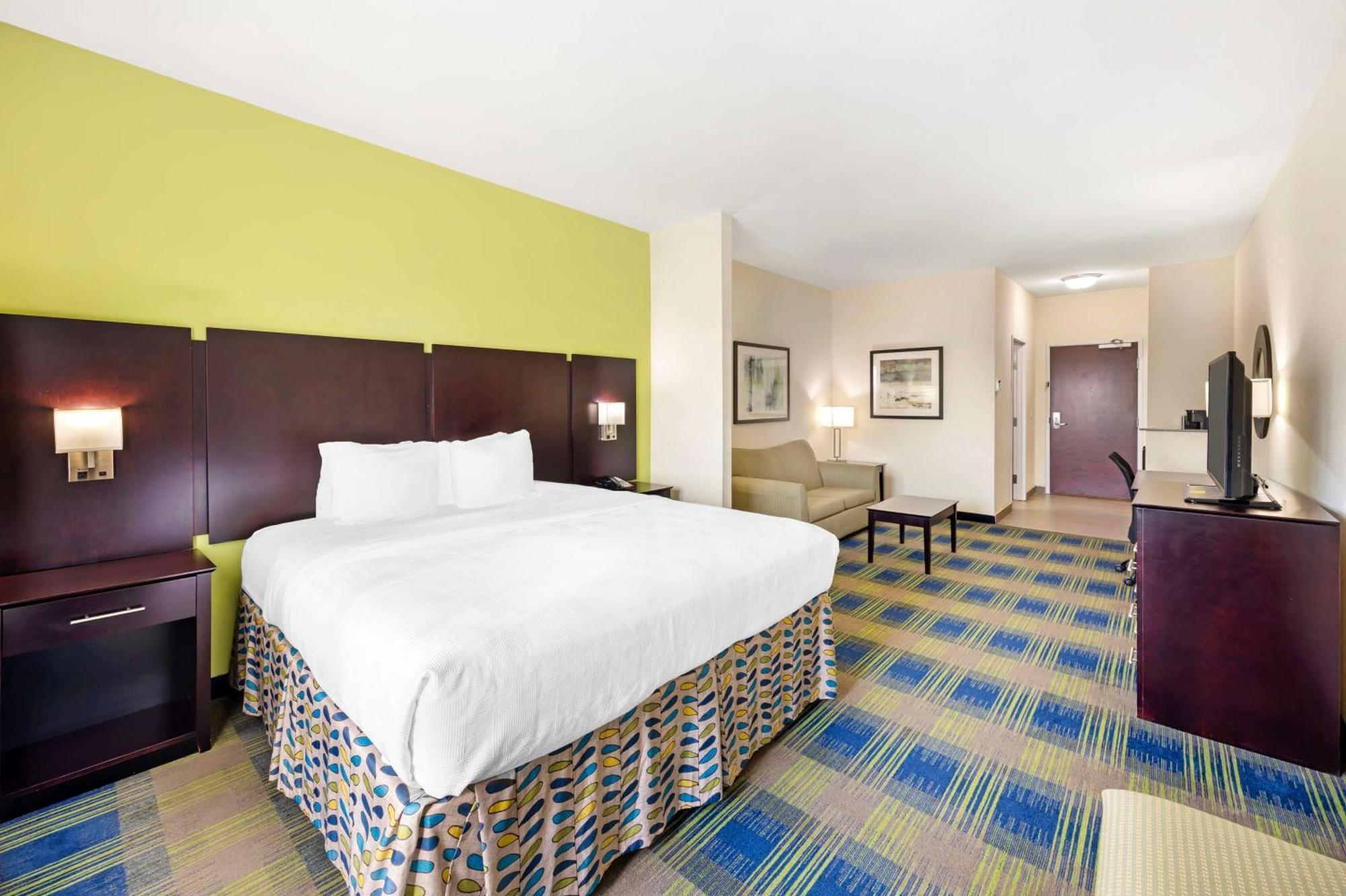 Best Western Plus Pratt Экстерьер фото